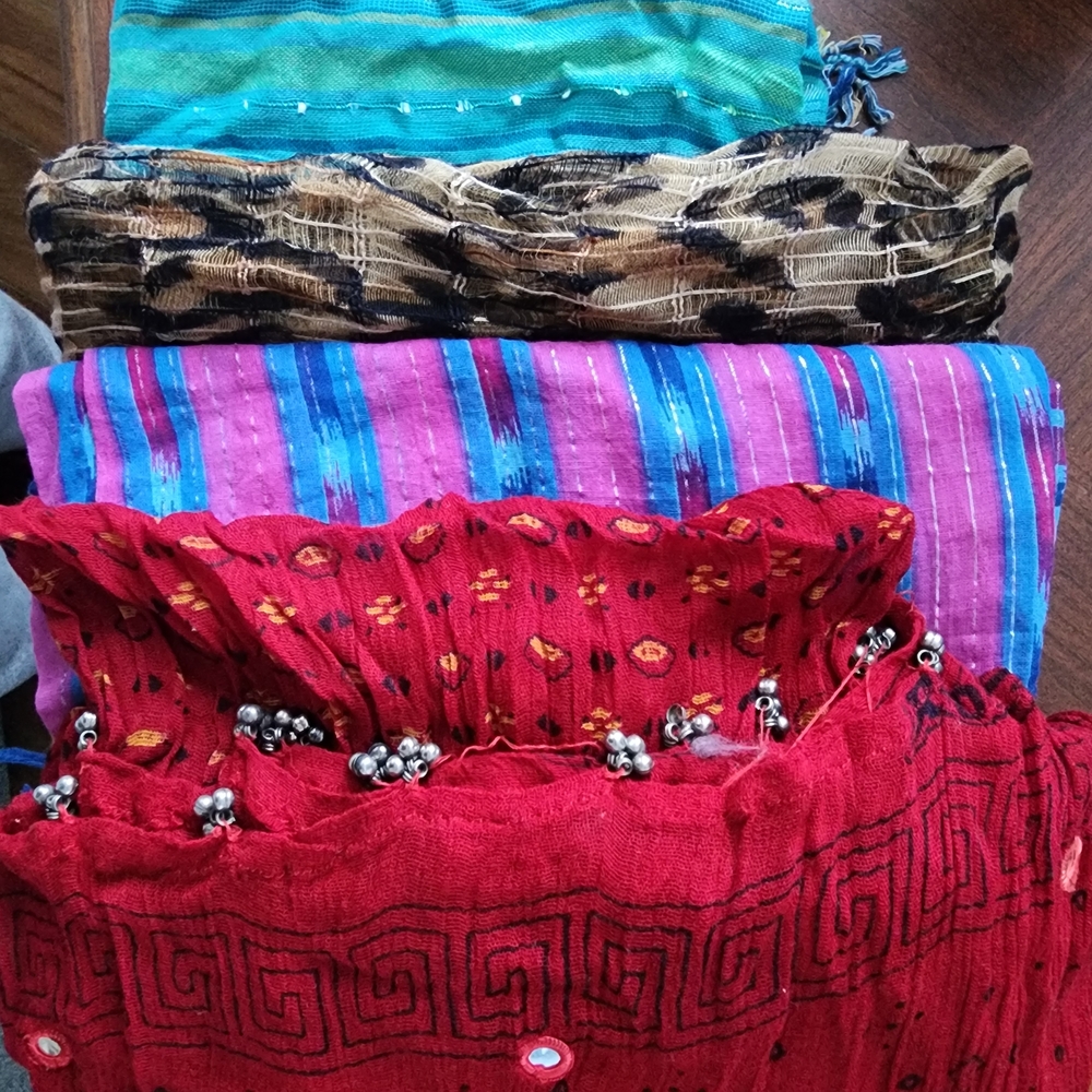 Bundle Of Colorful Scarfs (19 In Total) - Picture 2 of 6